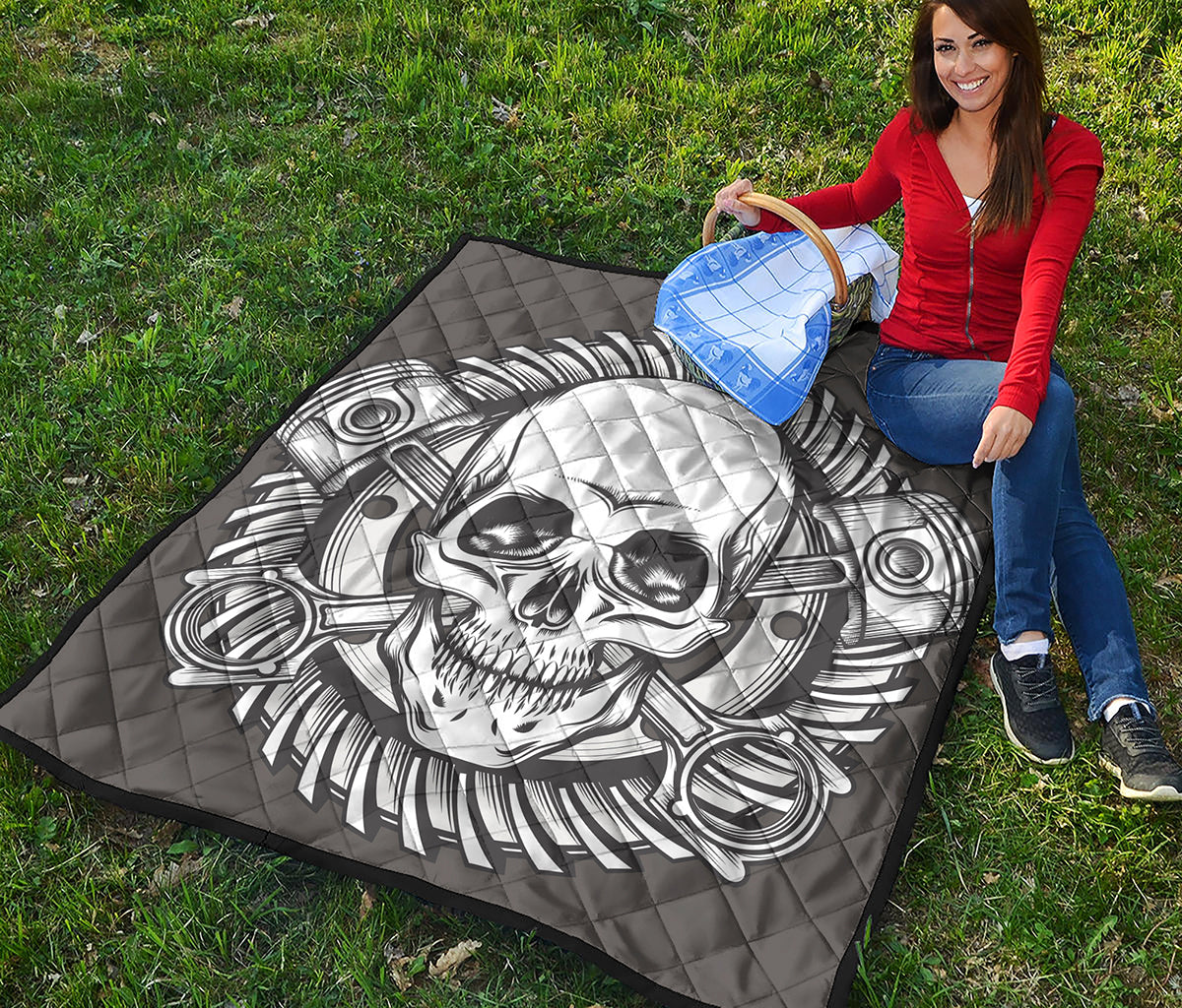 Cross Piston Mechanic Skull Print Quilt