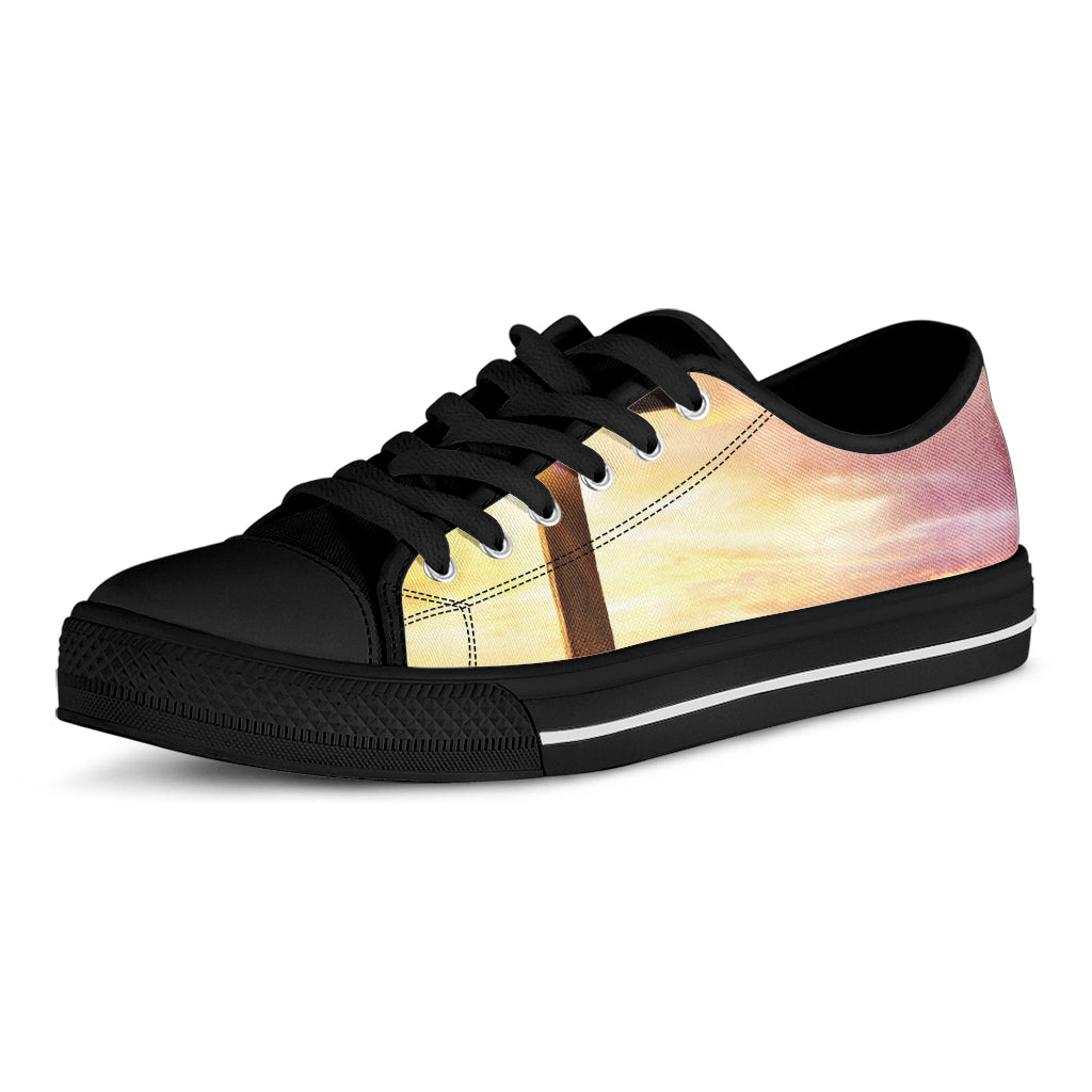 Crucifixion Of Jesus Christ Print Black Low Top Shoes 