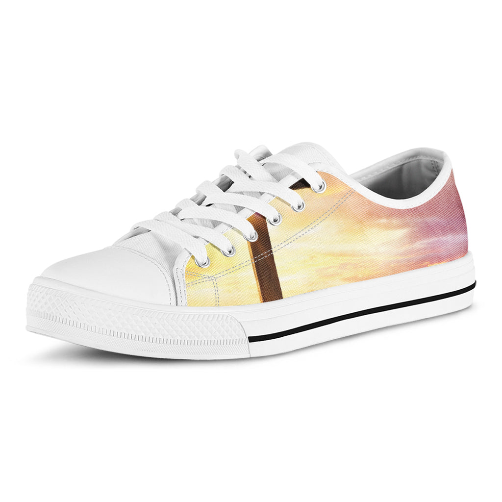 Crucifixion Of Jesus Christ Print White Low Top Shoes