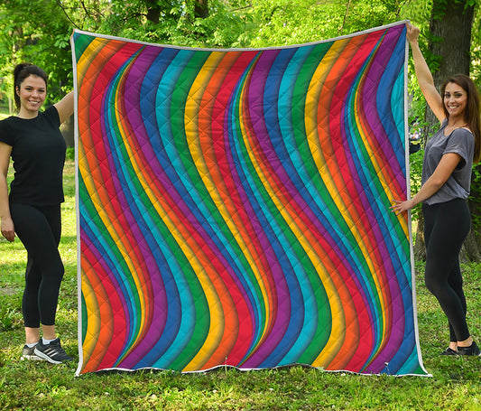 Curved Rainbow Pattern Print Quilt