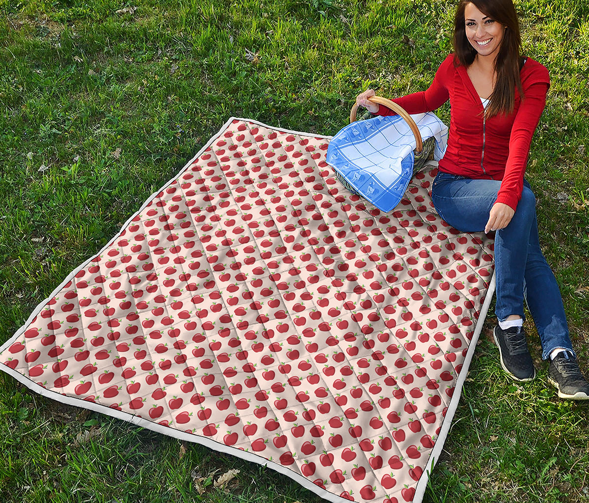 Cute Apple Pattern Print Quilt