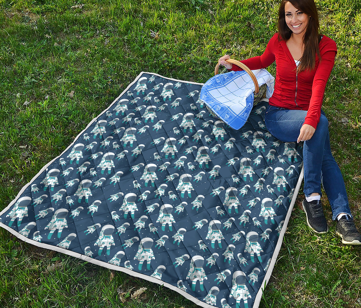 Cute Astronaut Pattern Print Quilt