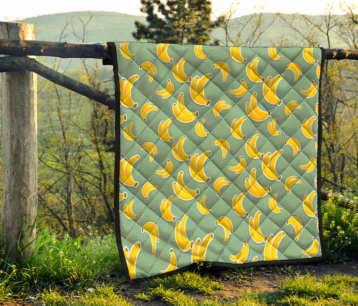 Cute Banana Pattern Print Quilt