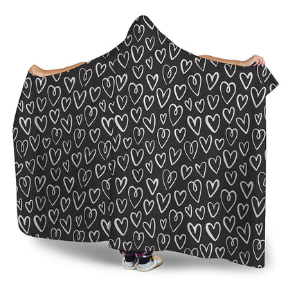 Cute Black And White Heart Pattern Print Hooded Blanket