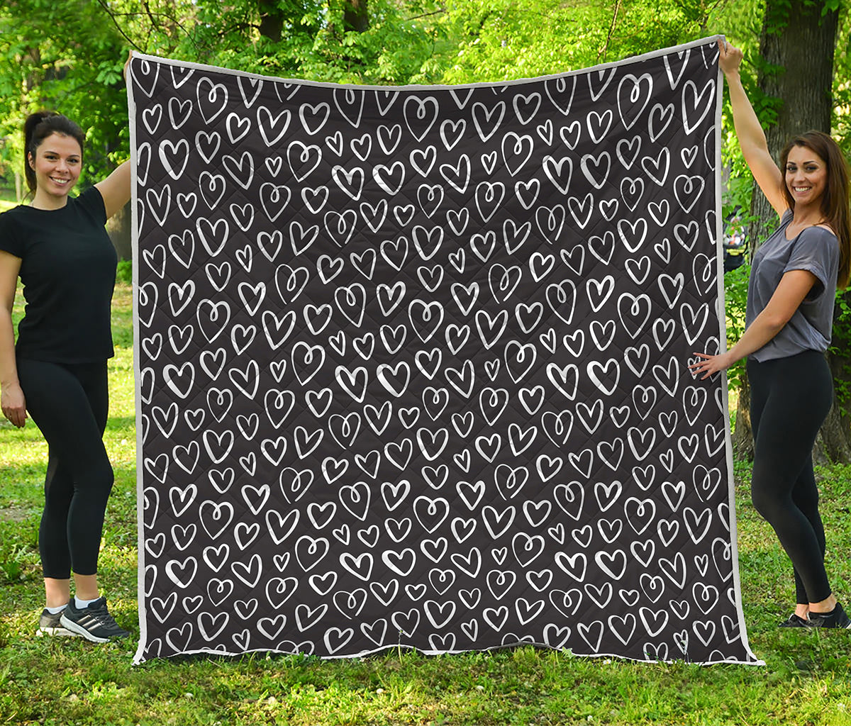 Cute Black And White Heart Pattern Print Quilt