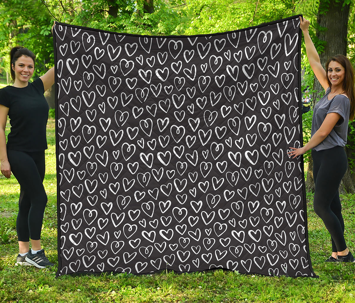 Cute Black And White Heart Pattern Print Quilt