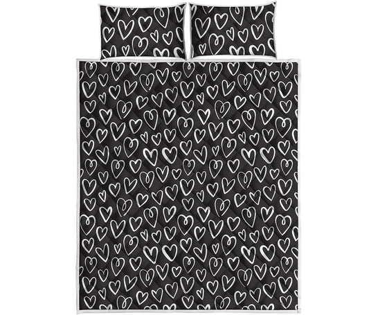 Cute Black And White Heart Pattern Print Quilt Bed Set