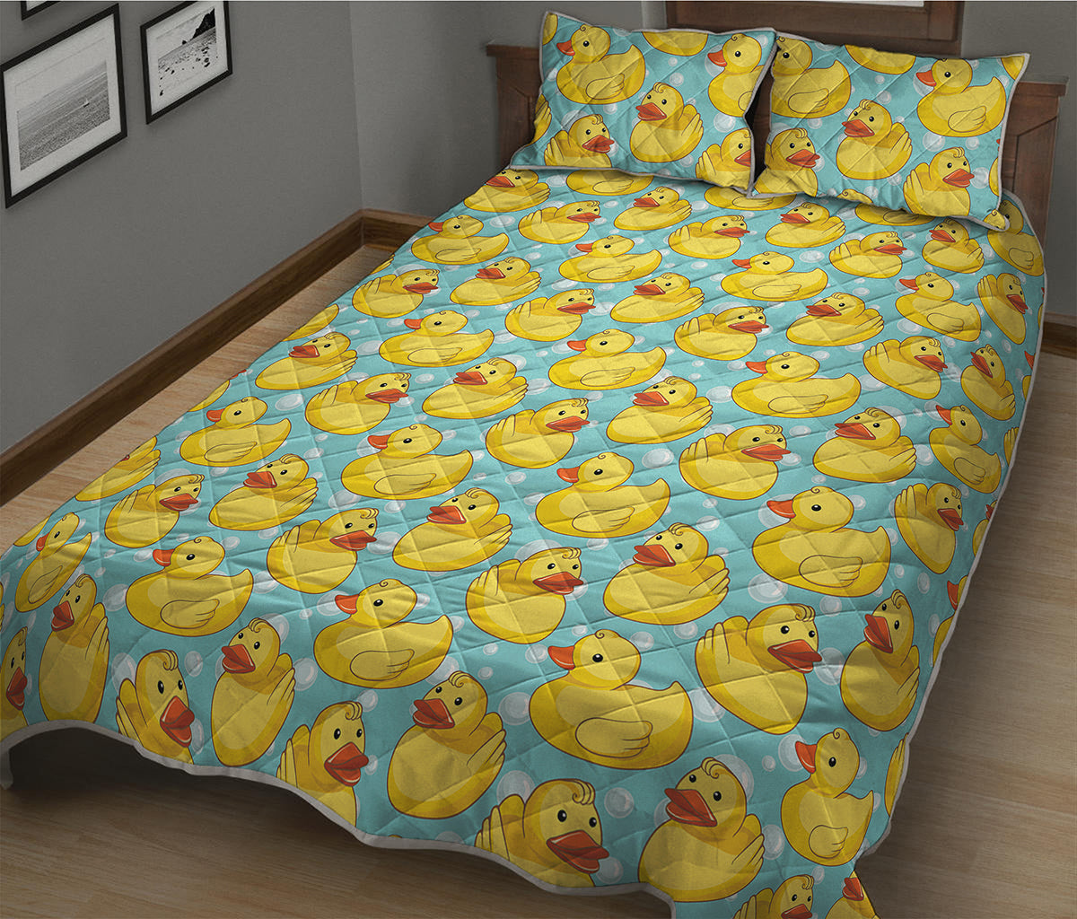 Cute Cartoon Duck Pattern Print Quilt Bed Set