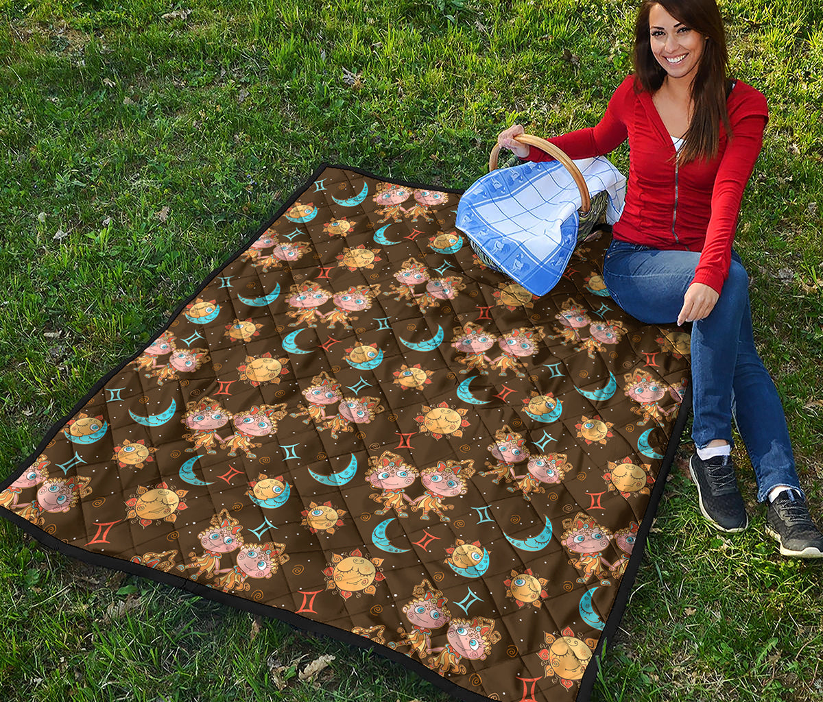 Cute Cartoon Gemini Pattern Print Quilt