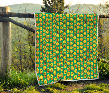 Cute Christmas Emoji Pattern Print Quilt
