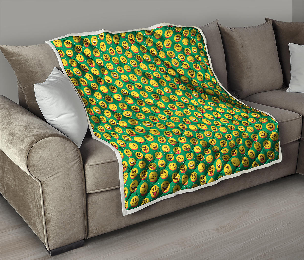 Cute Christmas Emoji Pattern Print Quilt