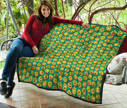 Cute Christmas Emoji Pattern Print Quilt