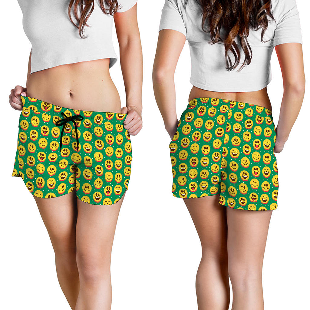 Cute Christmas Emoji Pattern Print Women's Shorts