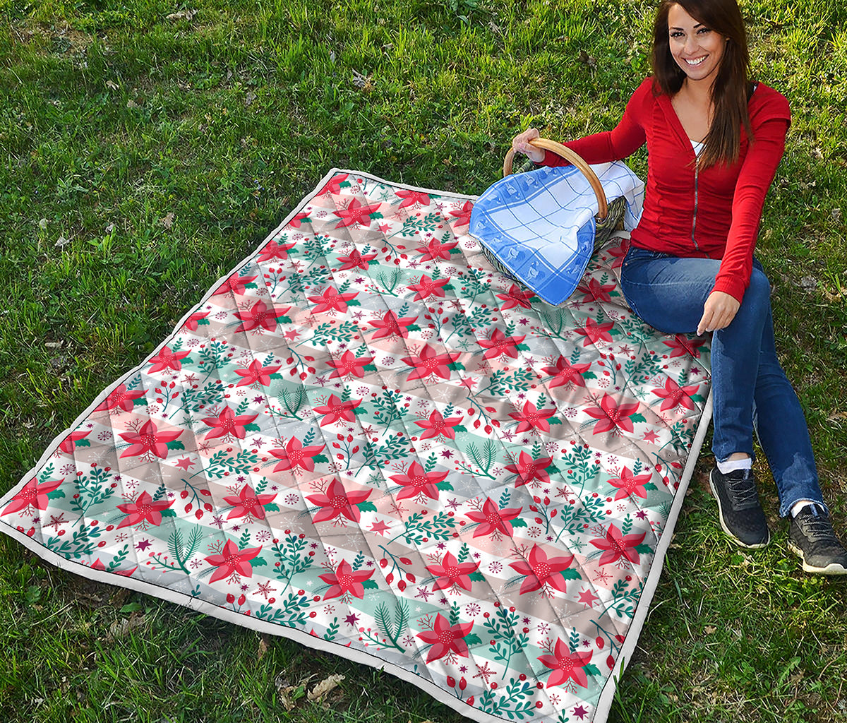 Cute Christmas Poinsettia Pattern Print Quilt