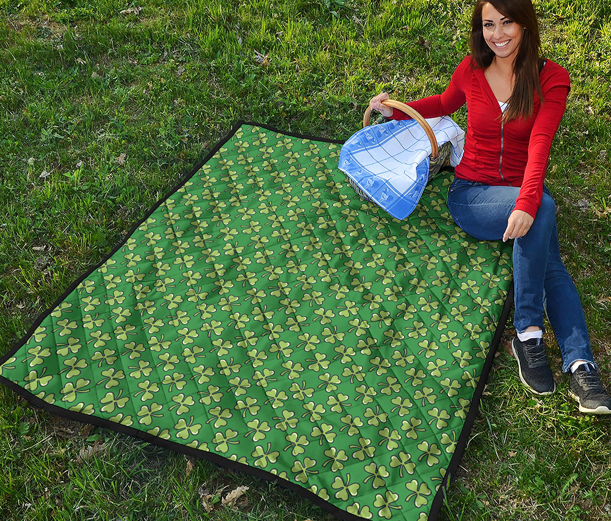 Cute Clover St. Patrick's Day Print Quilt