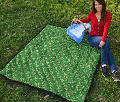 Cute Clover St. Patrick's Day Print Quilt