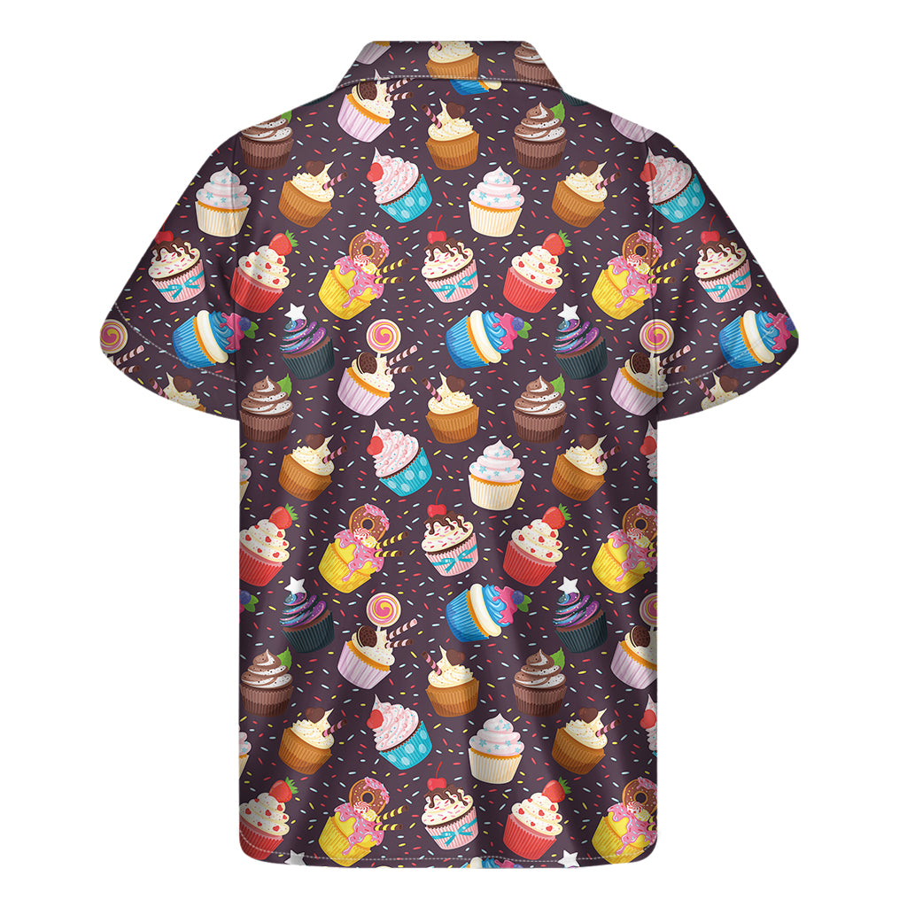 Cute Cupcake Pattern Print Men's Short Sleeve Shirt