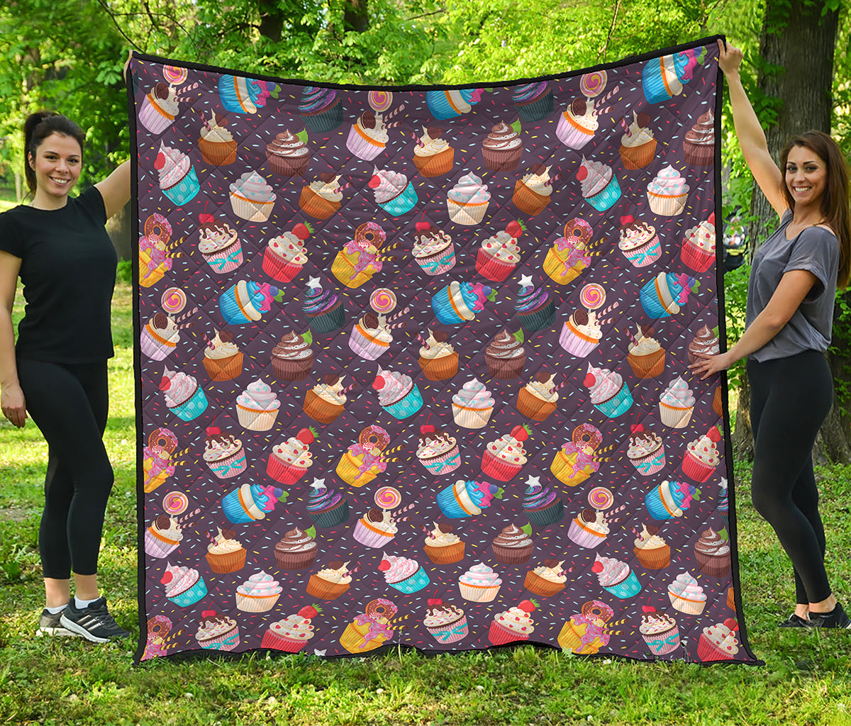 Cute Cupcake Pattern Print Quilt