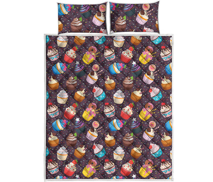 Cute Cupcake Pattern Print Quilt Bed Set