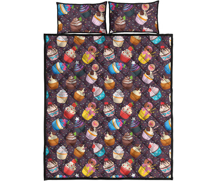 Cute Cupcake Pattern Print Quilt Bed Set