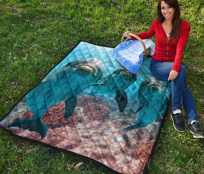 Cute Dolphins In The Ocean Print Quilt