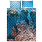 Cute Dolphins In The Ocean Print Quilt Bed Set