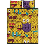 Cute Emoji Pattern Print Quilt Bed Set