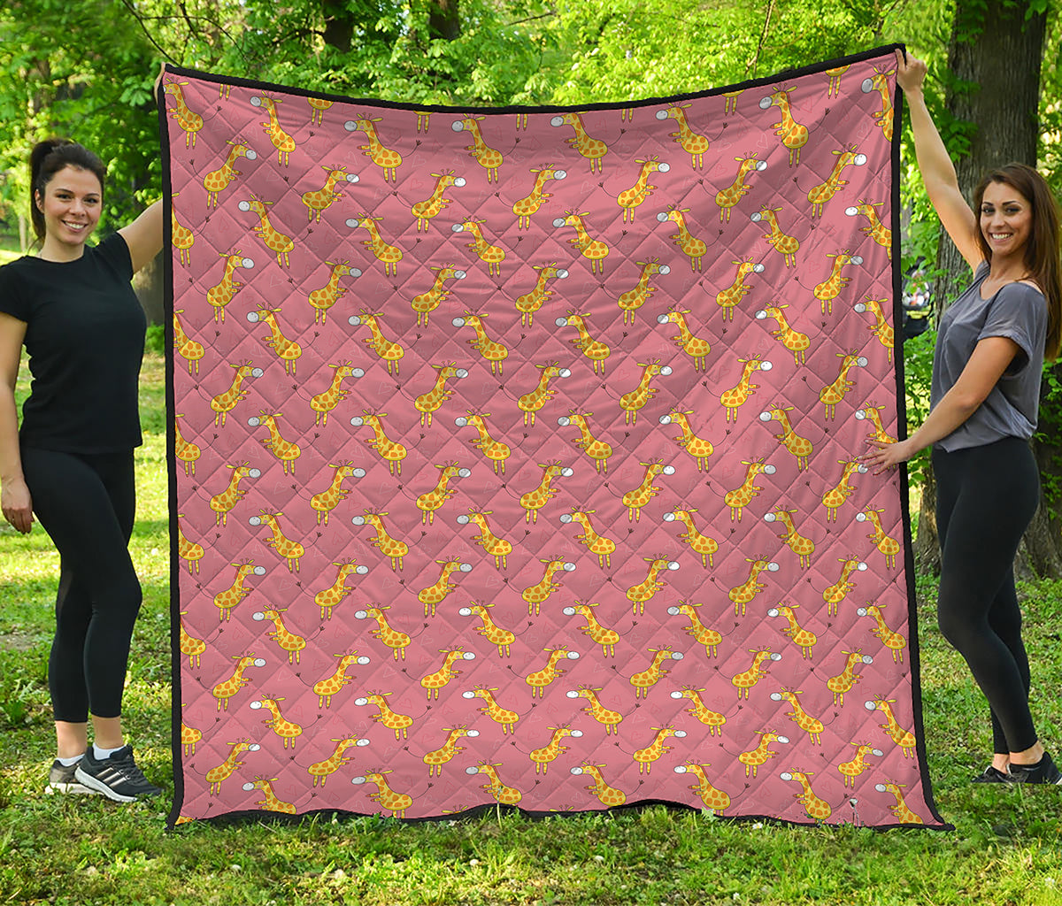 Cute Giraffe Pattern Print Quilt