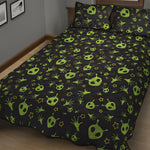 Cute Green Alien Pattern Print Quilt Bed Set