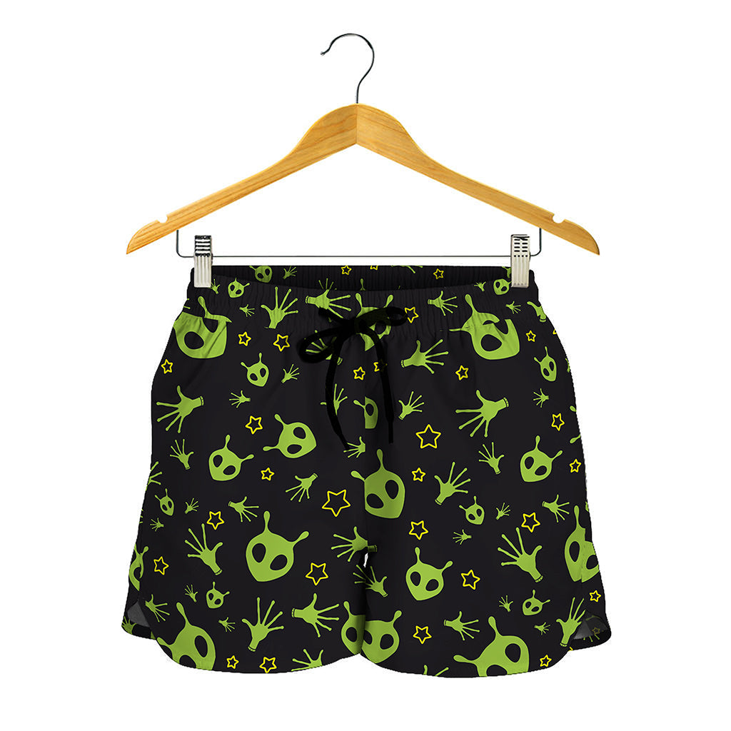 Cute Green Alien Pattern Print Women's Shorts