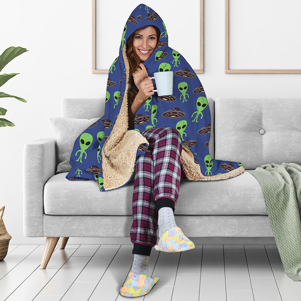Cute Green Alien UFO Print Hooded Blanket