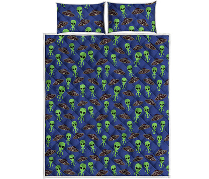 Cute Green Alien UFO Print Quilt Bed Set