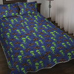 Cute Green Alien UFO Print Quilt Bed Set