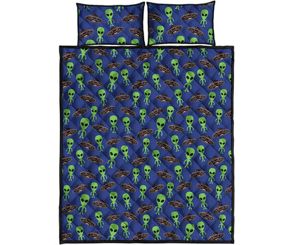 Cute Green Alien UFO Print Quilt Bed Set