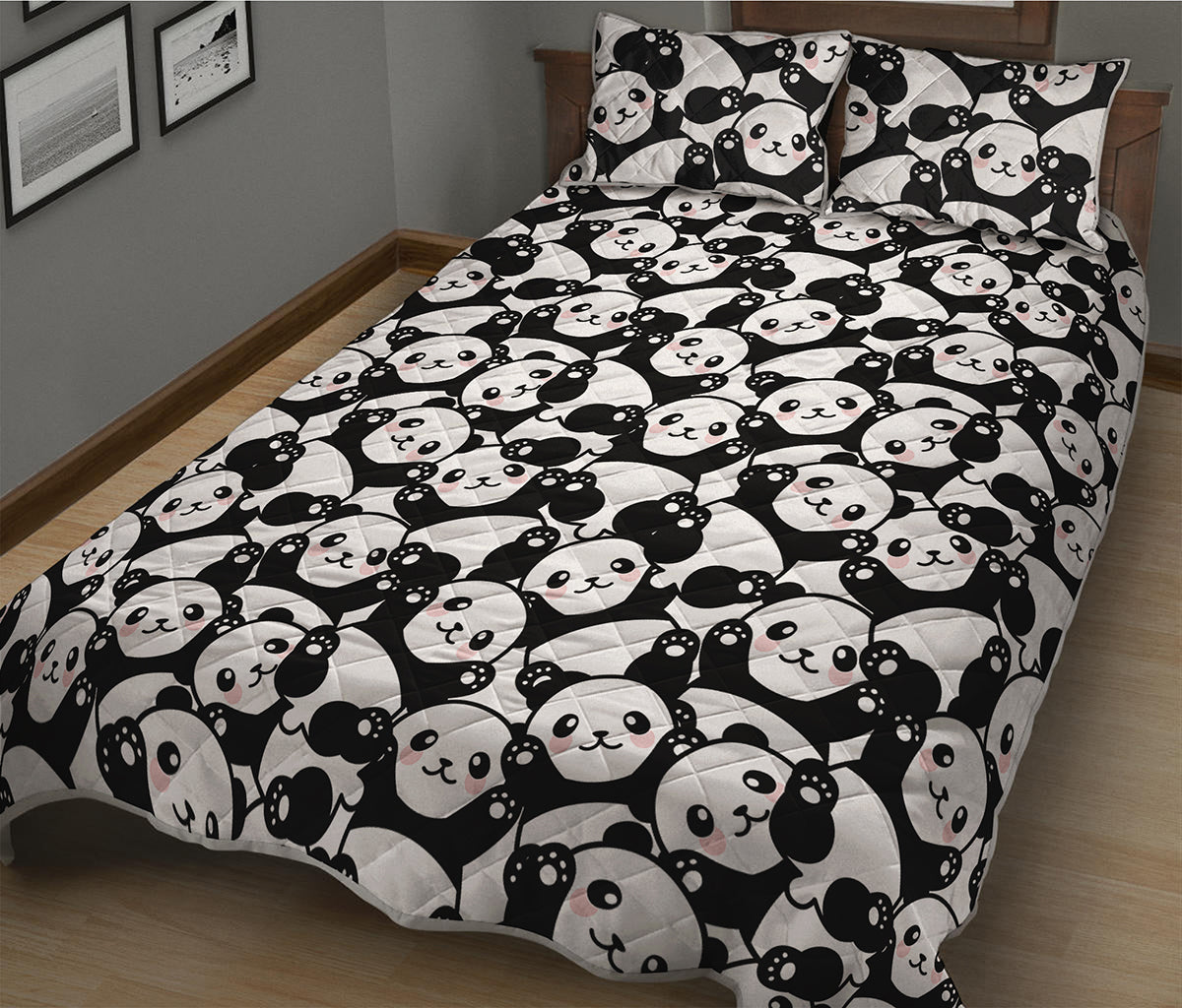 Cute Happy Panda Pattern Print Quilt Bed Set