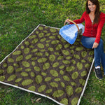 Cute Hop Cone Pattern Print Quilt