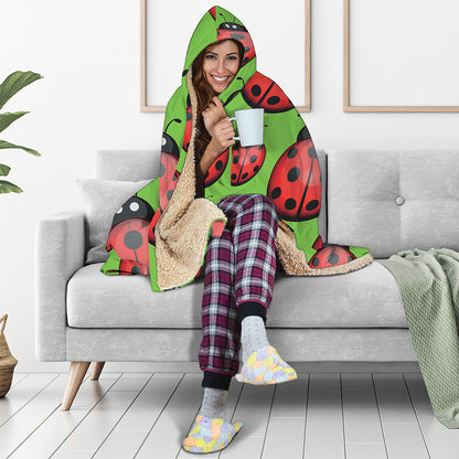 Cute Ladybug Pattern Print Hooded Blanket