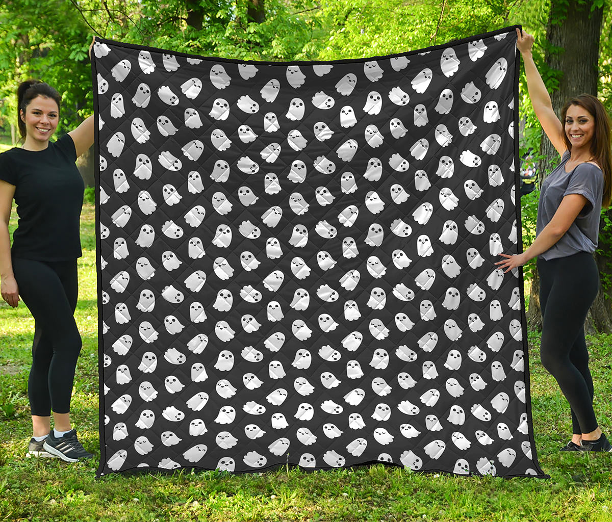 Cute Little Ghost Pattern Print Quilt