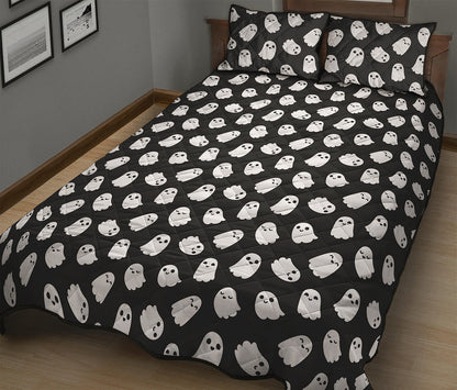 Cute Little Ghost Pattern Print Quilt Bed Set