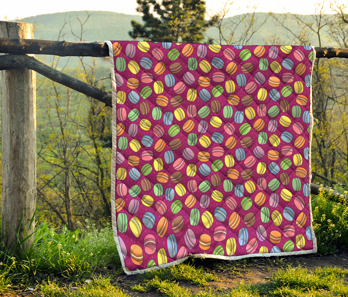 Cute Macaron Pattern Print Quilt