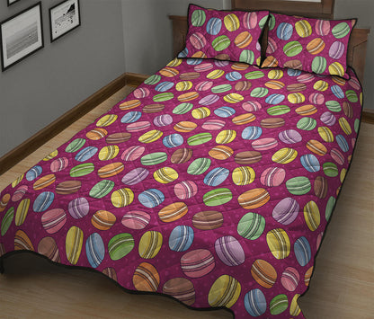 Cute Macaron Pattern Print Quilt Bed Set