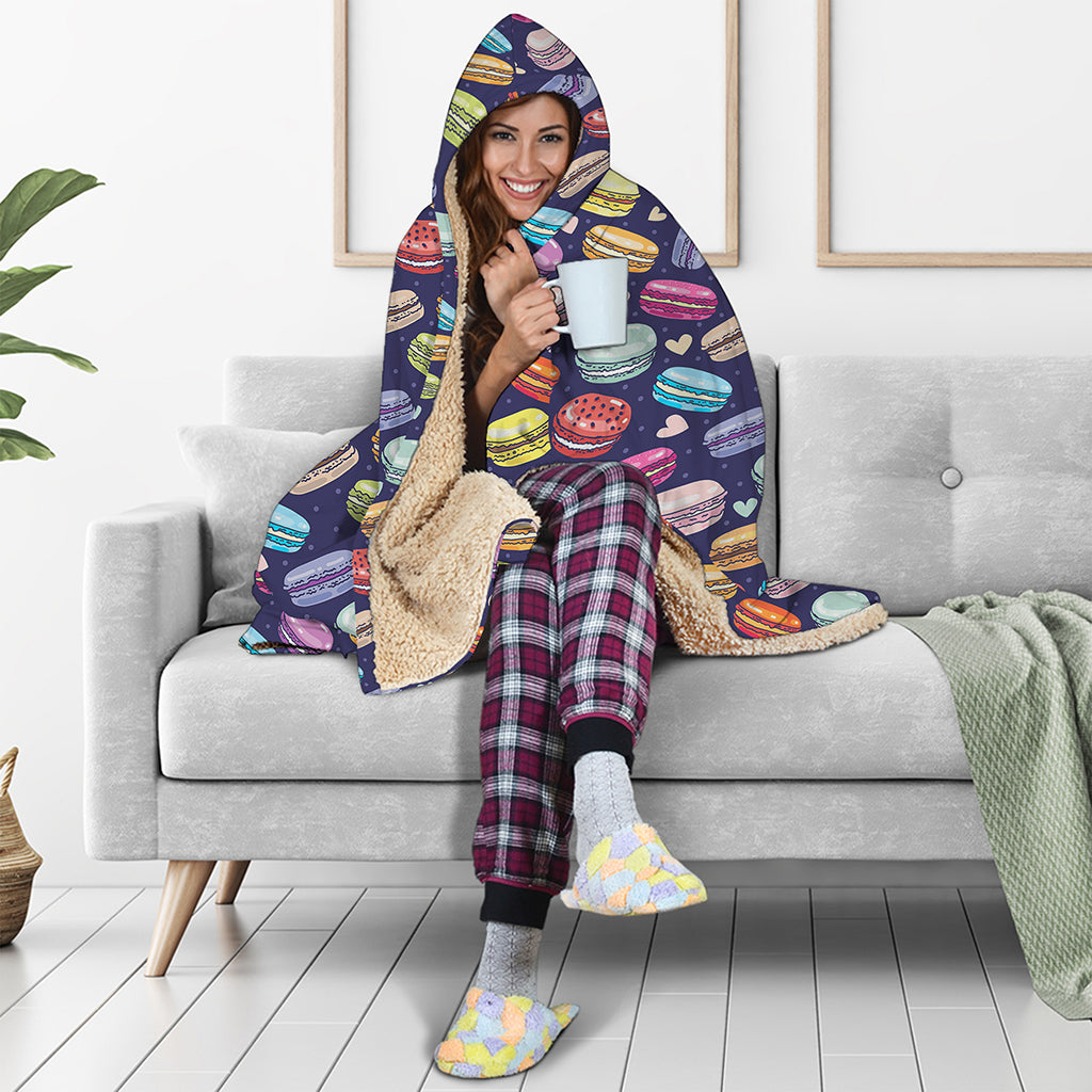 Cute Macarons Pattern Print Hooded Blanket