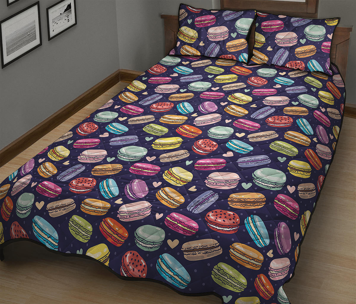 Cute Macarons Pattern Print Quilt Bed Set