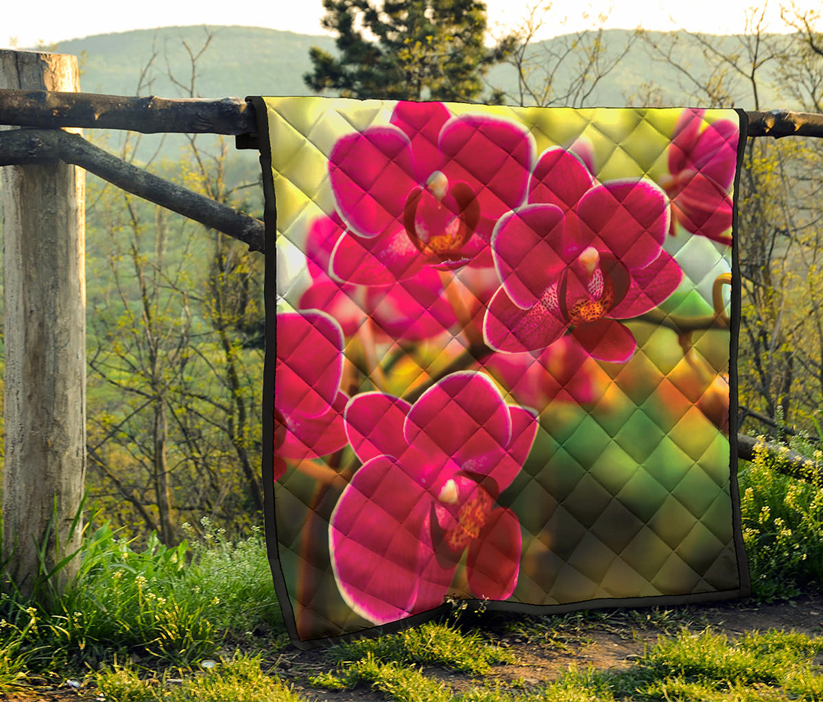 Cute Orchid Print Quilt