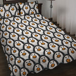 Cute Penguin Face Pattern Print Quilt Bed Set