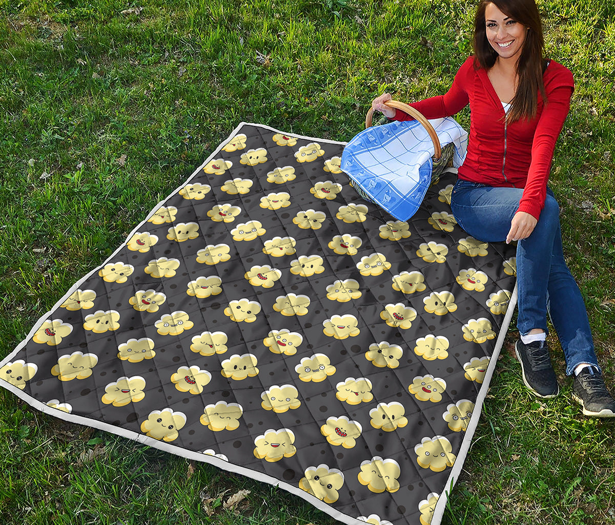 Cute Popcorn Pattern Print Quilt