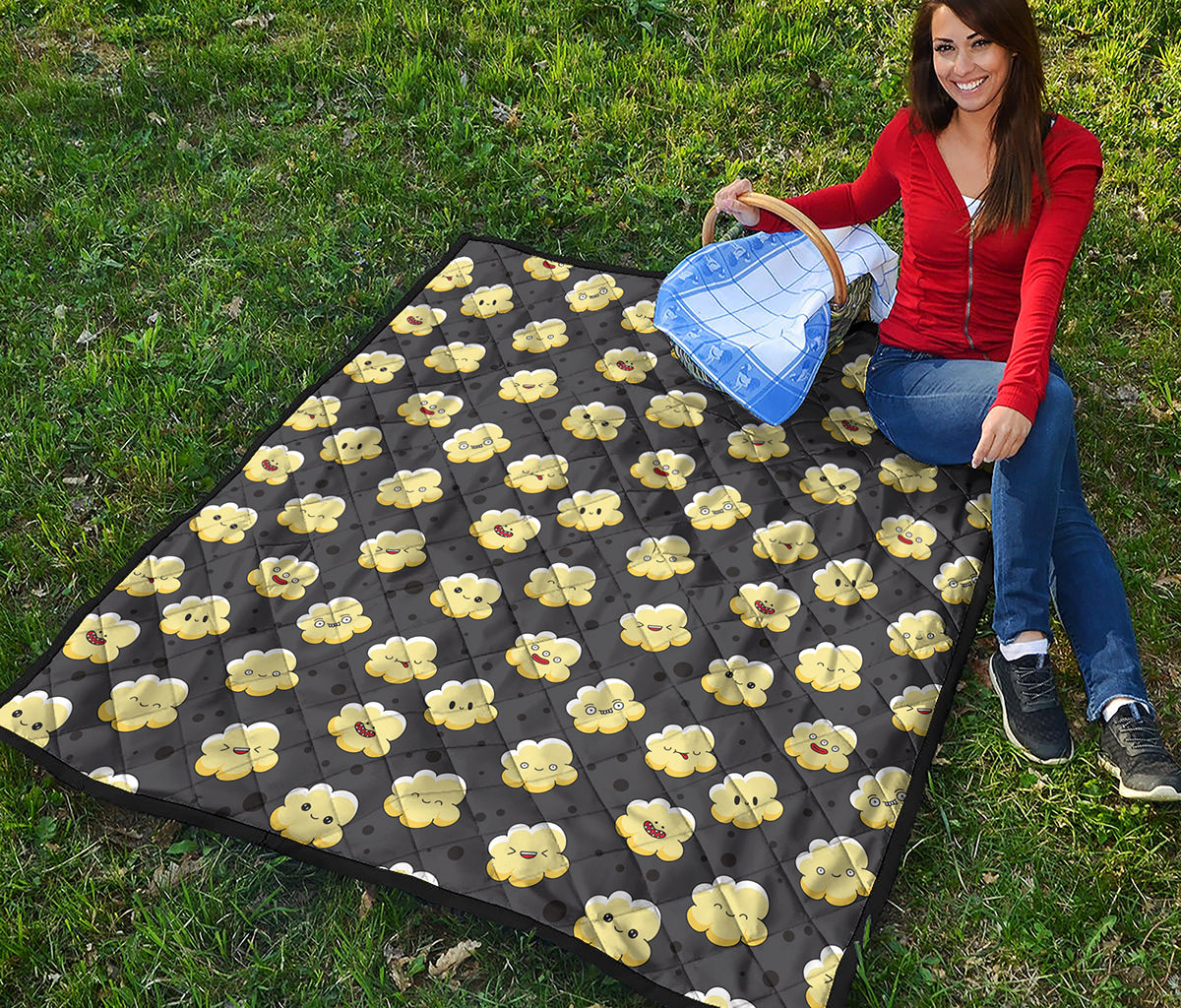 Cute Popcorn Pattern Print Quilt