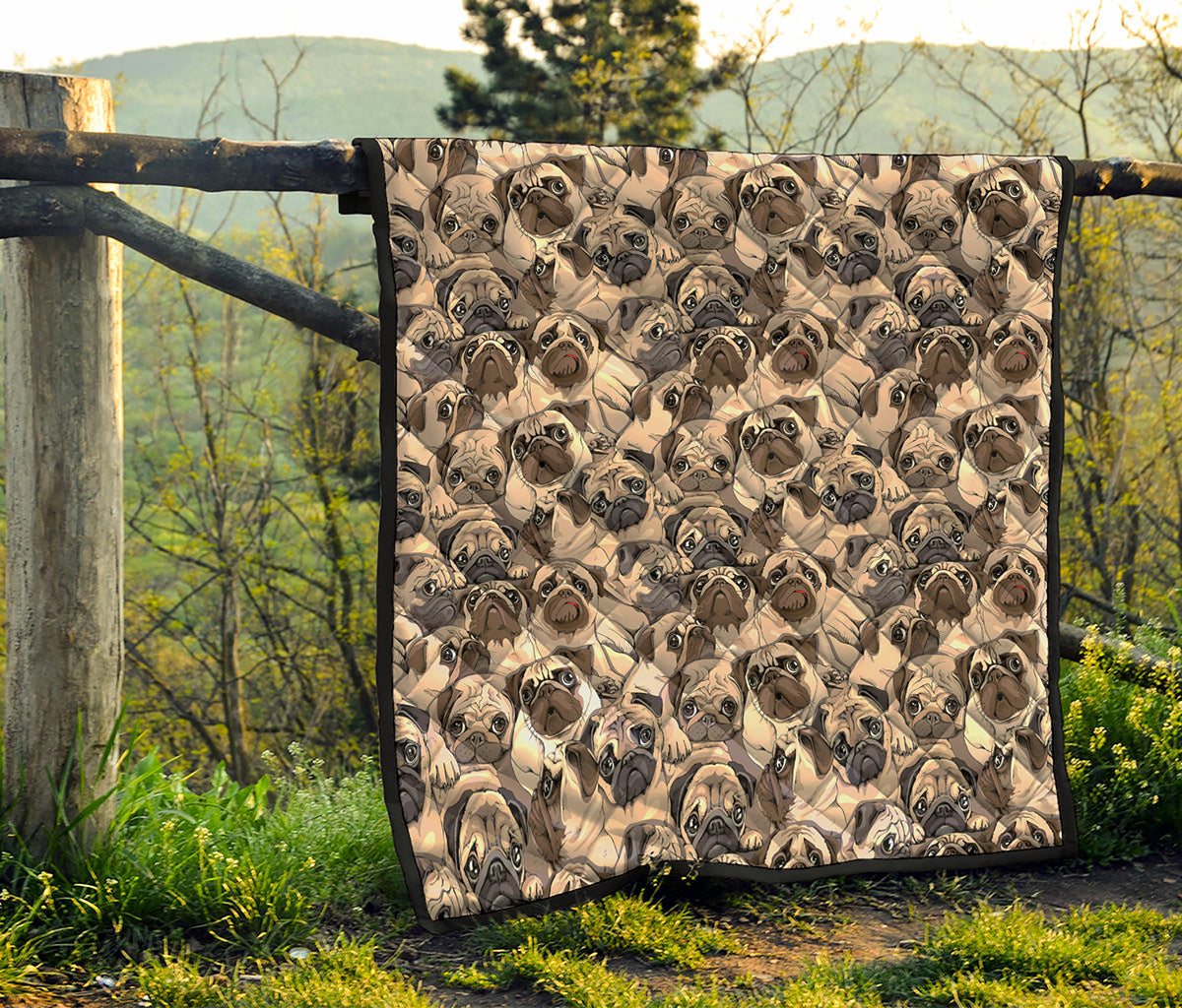Cute Pug Pattern Print Quilt