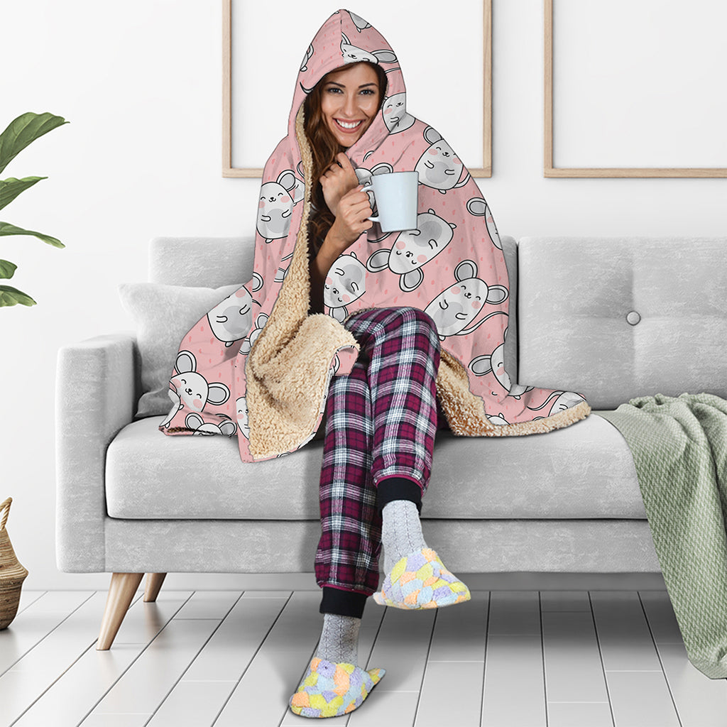 Cute Rat Pattern Print Hooded Blanket