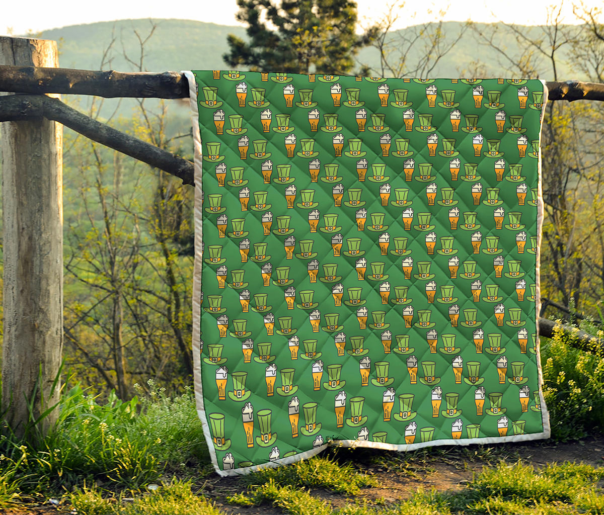 Cute Shamrock Saint Patrick's Day Print Quilt
